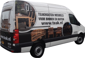 Teak bestelbus